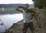 pescato in spagna a Mequinenza maggio 2004 con auguilla e montatura a galla. che nostalgia...!!!!! 